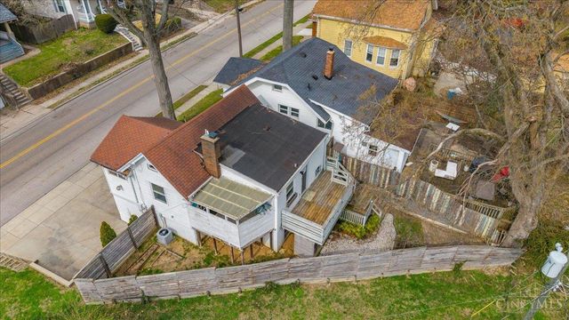 2888 Losantiville Avenue, Cincinnati, OH 45213