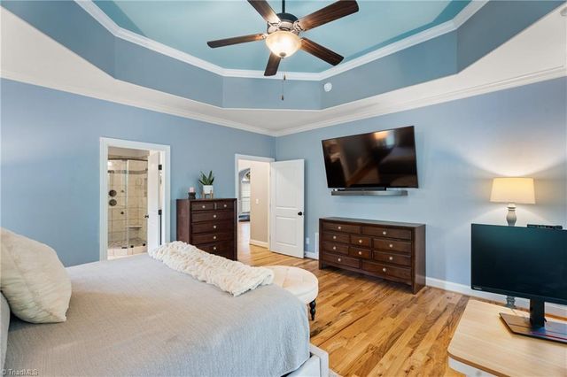 2162 Summerlyn Park Drive, Kernersville, NC 27284