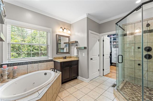 2162 Summerlyn Park Drive, Kernersville, NC 27284