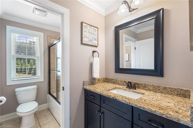 2162 Summerlyn Park Drive, Kernersville, NC 27284