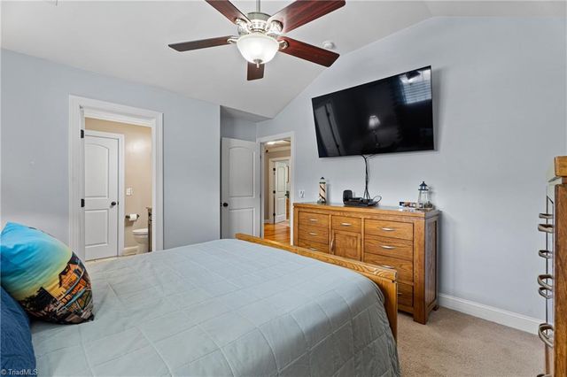 2162 Summerlyn Park Drive, Kernersville, NC 27284