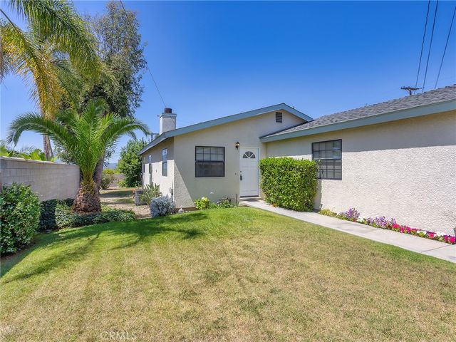 921 E Elmwood Avenue, Burbank, CA 91501