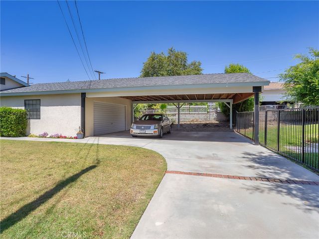 921 E Elmwood Avenue, Burbank, CA 91501