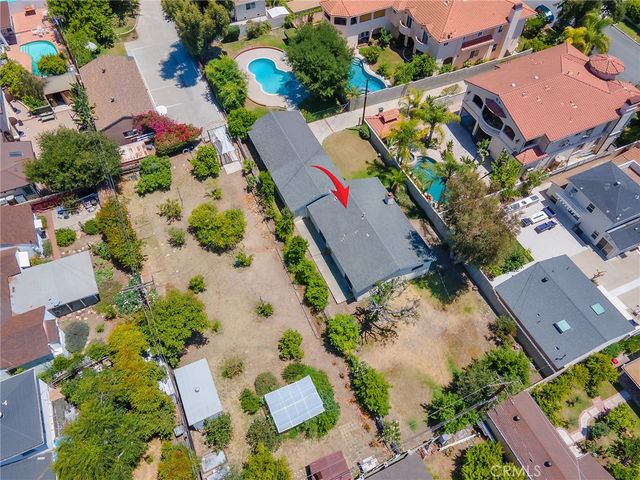 921 E Elmwood Avenue, Burbank, CA 91501