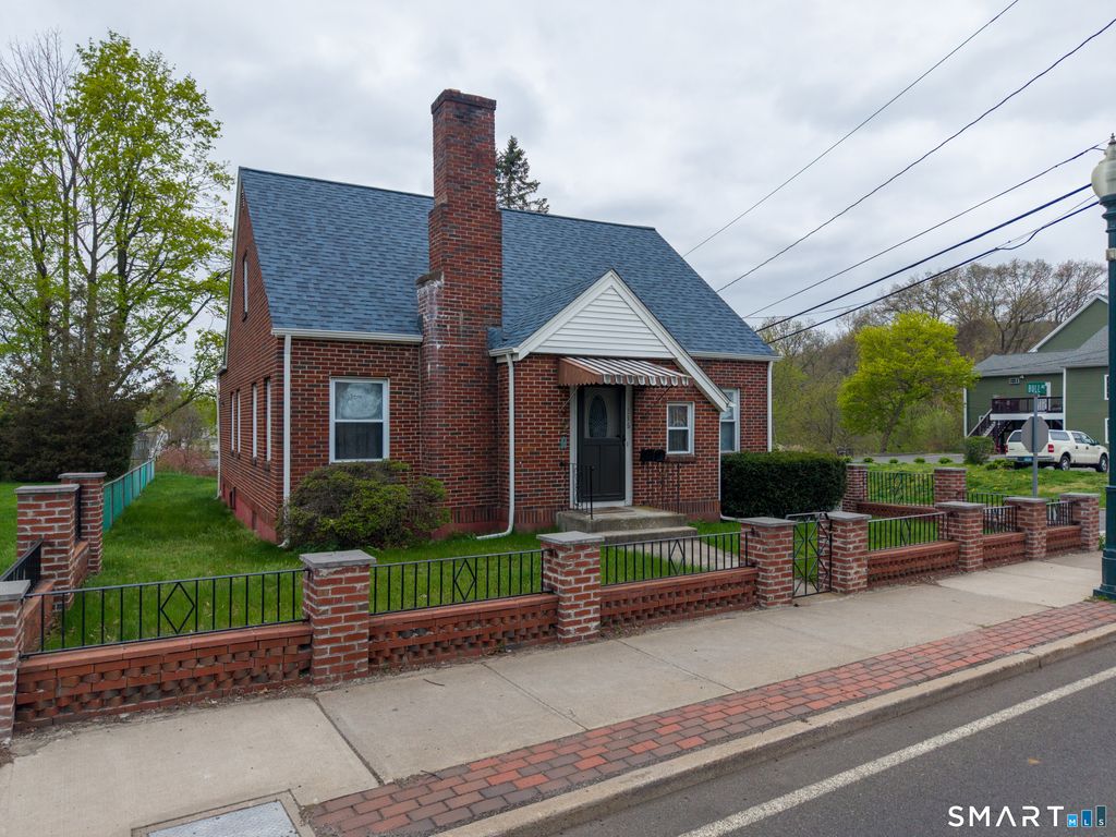 236 Hall Avenue, Wallingford, CT 06492
