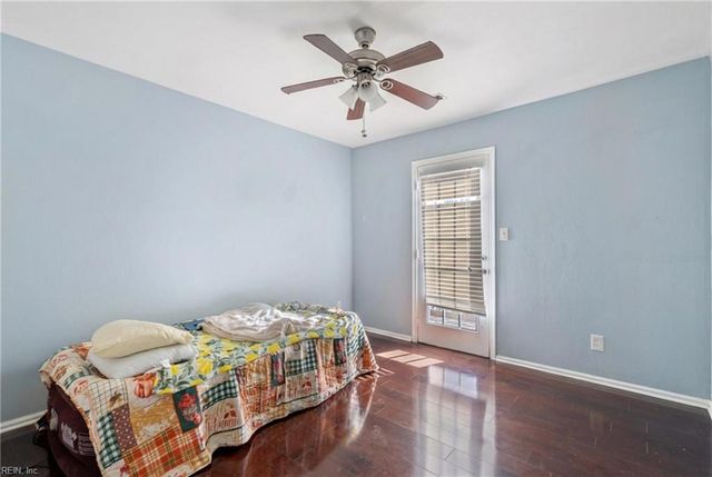 3440 Clover RD E, Chesapeake, VA 23321