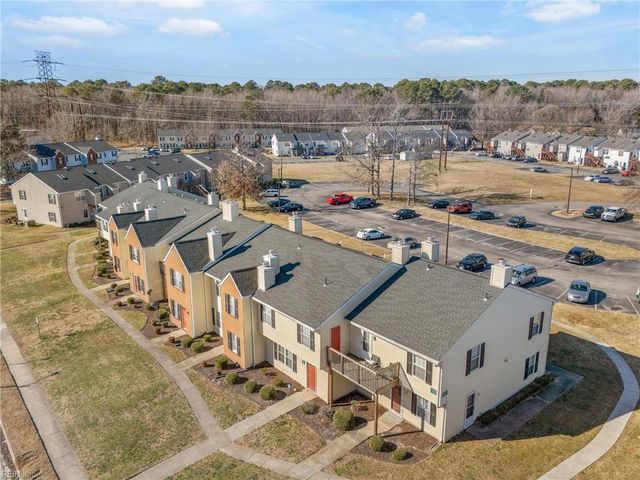 3440 Clover RD E, Chesapeake, VA 23321