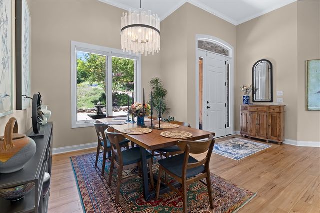 206 N Beacon Shores Drive, Seneca, SC 29672