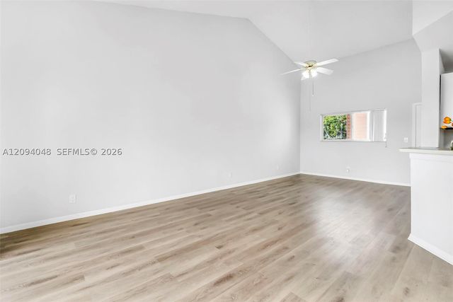 3433 NW 44th St 203, Oakland Park, FL 33309