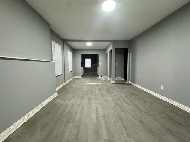 11400 Abington Avenue, Detroit, MI 48227