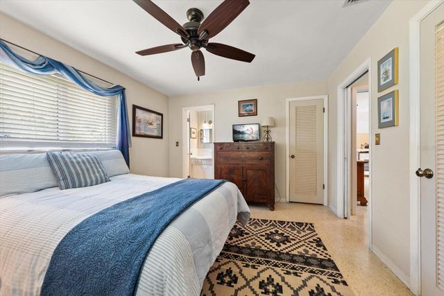 4390 20TH AVENUE N, St Petersburg, FL 33713