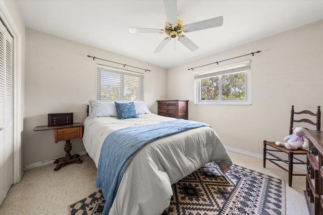 4390 20TH AVENUE N, St Petersburg, FL 33713