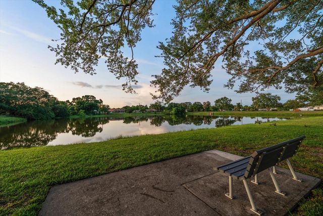 4390 20TH AVENUE N, St Petersburg, FL 33713