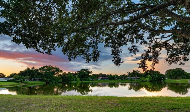 4390 20TH AVENUE N, St Petersburg, FL 33713