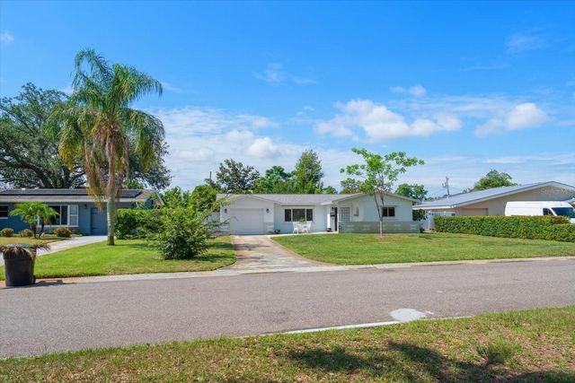 4390 20TH AVENUE N, St Petersburg, FL 33713