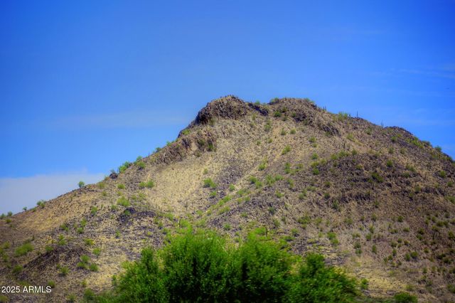 6839 W El Cortez Place, Peoria, AZ 85382