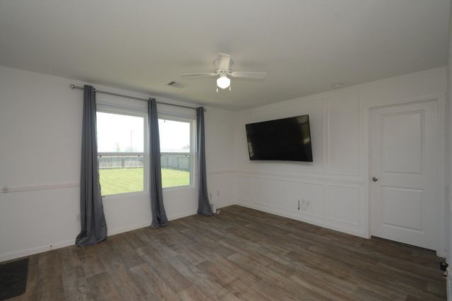 1982 Road 5714, Cleveland, TX 77327