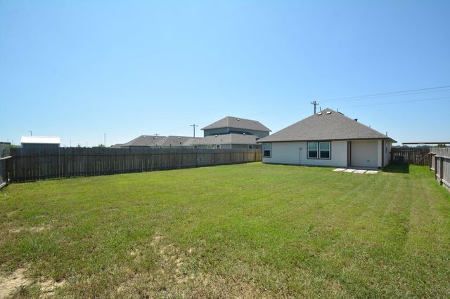 1982 Road 5714, Cleveland, TX 77327