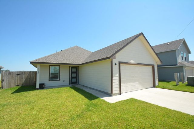 1982 Road 5714, Cleveland, TX 77327