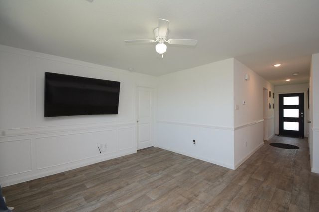 1982 Road 5714, Cleveland, TX 77327