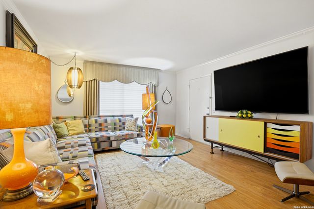 7500 Callaghan Rd Apt 210, San Antonio, TX 78229