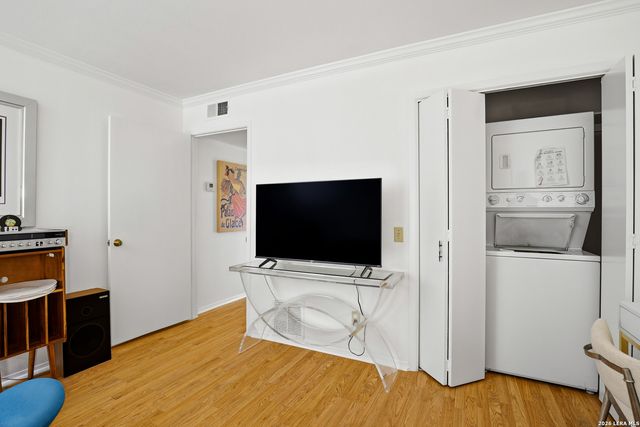 7500 Callaghan Rd Apt 210, San Antonio, TX 78229