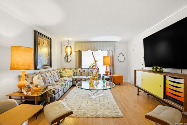 7500 Callaghan Rd Apt 210, San Antonio, TX 78229