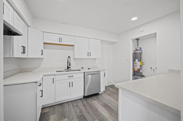 5874 Belneath Street, Houston, TX 77033