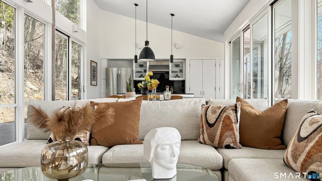 169 Mill Rock Road, Hamden, CT 06517