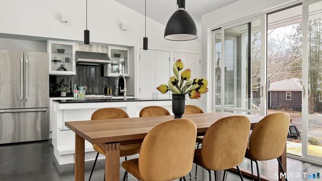 169 Mill Rock Road, Hamden, CT 06517