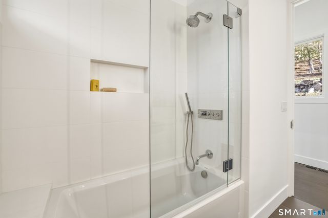 169 Mill Rock Road, Hamden, CT 06517