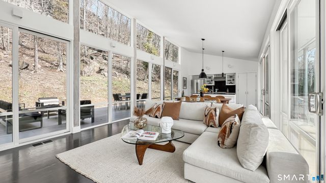 169 Mill Rock Road, Hamden, CT 06517