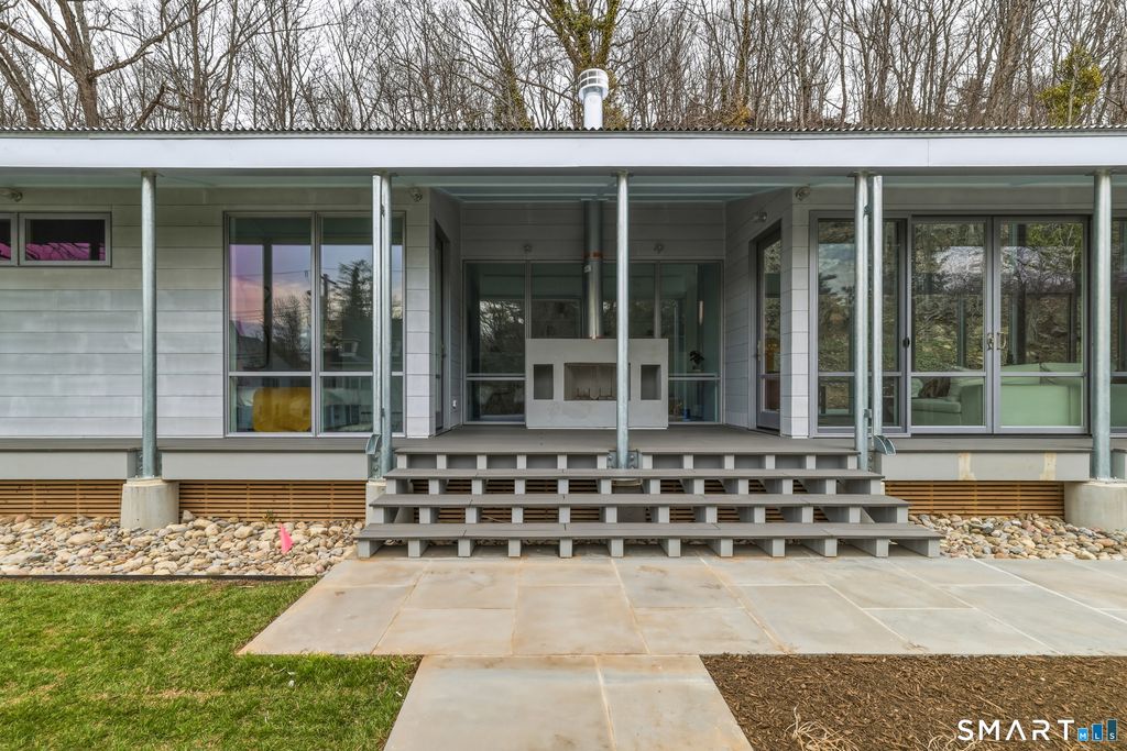 169 Mill Rock Road, Hamden, CT 06517