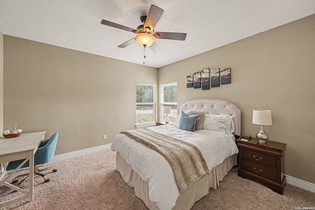 700 OAKLEAF DR, Canyon Lake, TX 78133