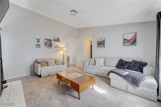 8908 Torcello Drive, Las Vegas, NV 89117