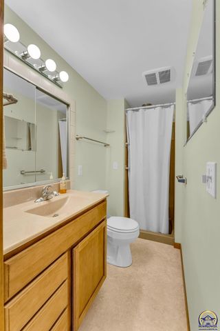 3803 NW Wilder RD, Topeka, KS 66617