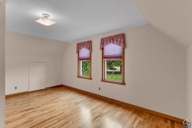 3803 NW Wilder RD, Topeka, KS 66617