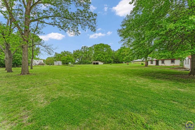 3803 NW Wilder RD, Topeka, KS 66617