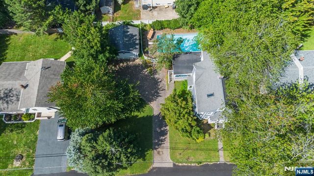 65 Van Horn Street, Demarest, NJ 07627