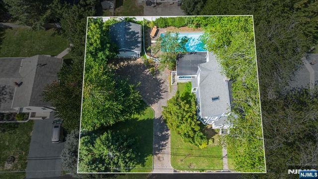 65 Van Horn Street, Demarest, NJ 07627