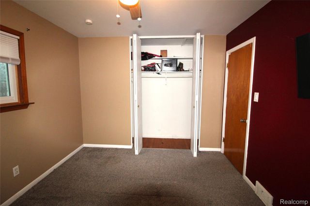 32474 Leona Street, Garden City, MI 48135