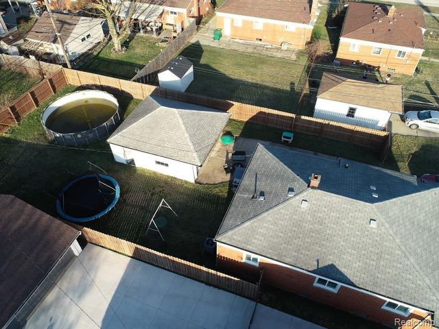 32474 Leona Street, Garden City, MI 48135