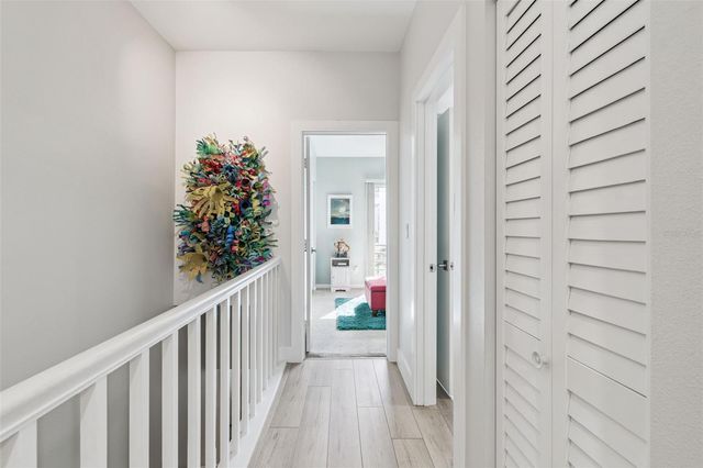 320 ISLAND WAY 101, Clearwater Beach, FL 33767