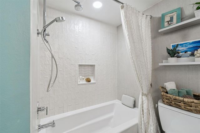 320 ISLAND WAY 101, Clearwater Beach, FL 33767