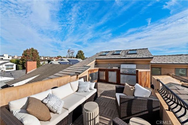 432 Acacia Avenue, Corona Del Mar, CA 92625