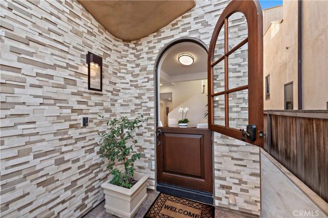 432 Acacia Avenue, Corona Del Mar, CA 92625
