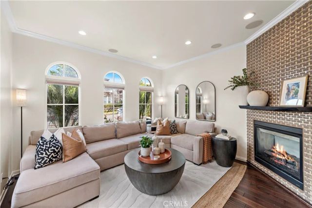 432 Acacia Avenue, Corona Del Mar, CA 92625
