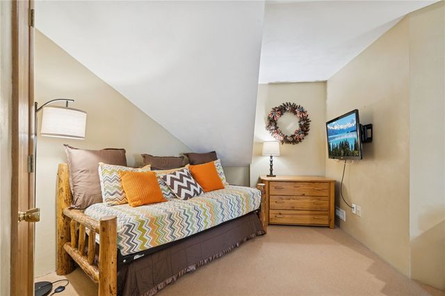 8011 MeadowRidge Drive, Seven Springs Resort, PA 15622