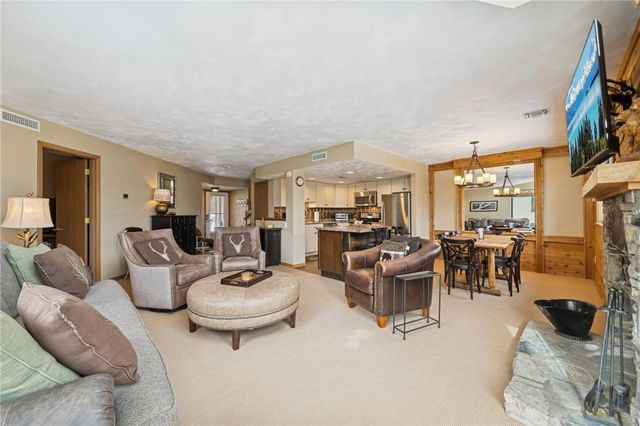 8011 MeadowRidge Drive, Seven Springs Resort, PA 15622