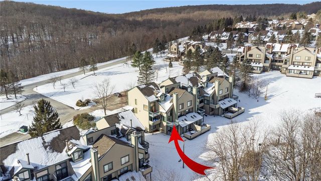 8011 MeadowRidge Drive, Seven Springs Resort, PA 15622